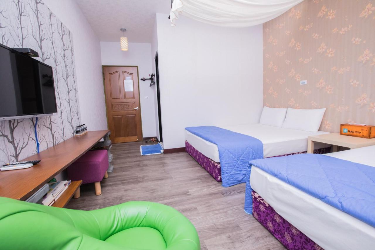 Snug-Nine Hotel Старе місто Хенчун Екстер'єр фото